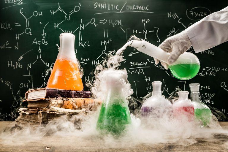 با شیمی مجبور به زندگی هستید ، اهمیت علمی هیجان انگیز و جداناپذیر از روزمرگی های شما